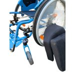 VÝPRODEJ Aktivní mechanický vozík se zádovou opěrkou pro děti se skoliózou Berollka Filou č. 169